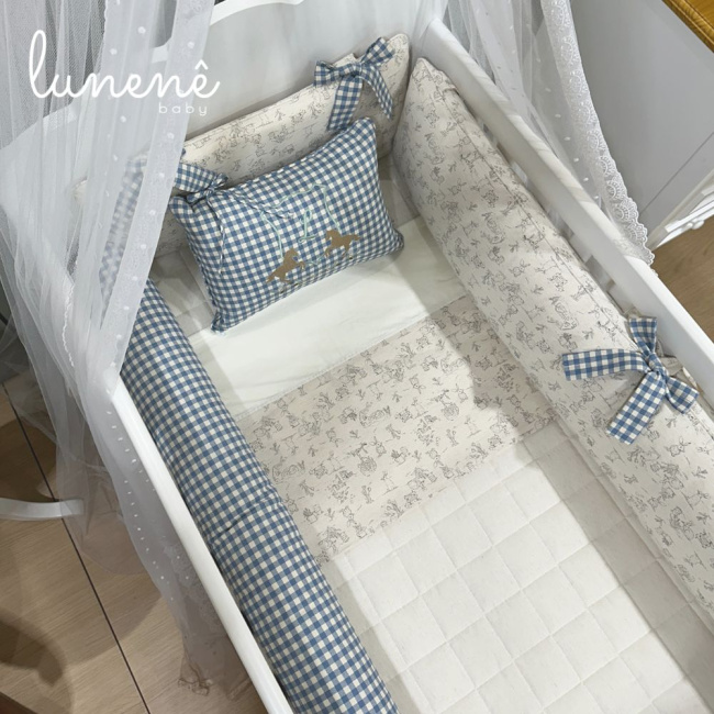 Enxoval de Berço Personalizado 08 Peças Brasão Cavalinho 200 Fios 4000