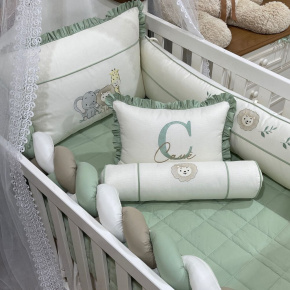 Enxoval de Berço Personalizado 08 Peças Com Trança Cute Baby Trio Bichinhos Verde 140 Fios 4248