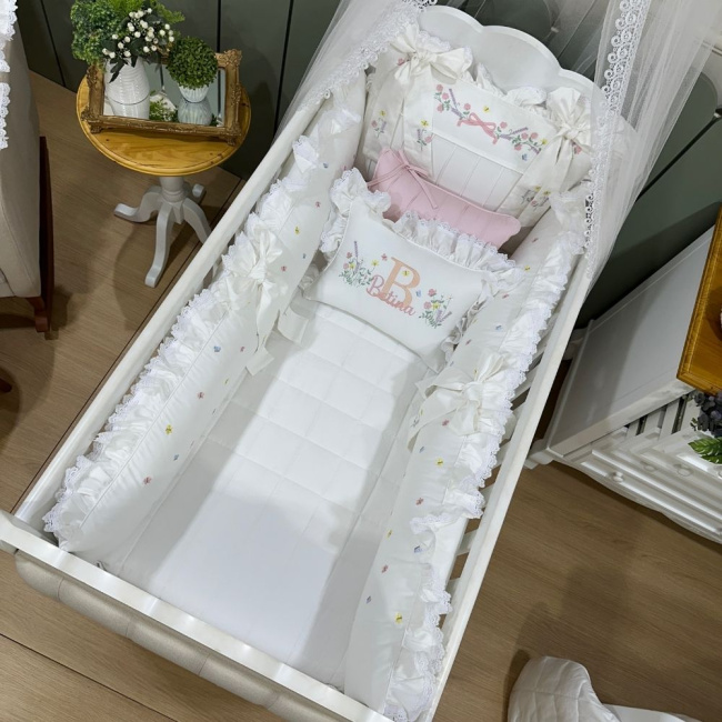 Enxoval de Berço Personalizado 08 Peças Flores Rose 400 Fios 4517