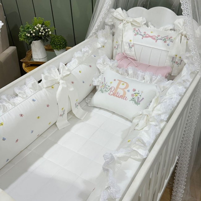 Enxoval de Berço Personalizado 08 Peças Flores Rose 400 Fios 4517