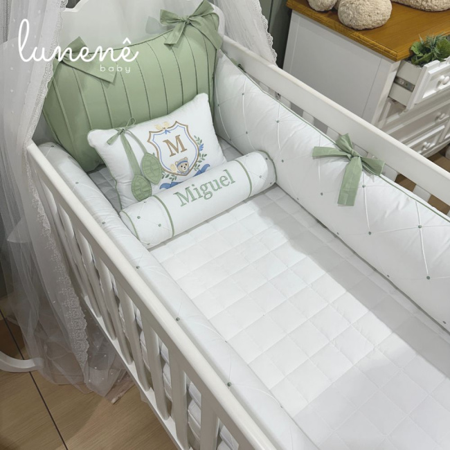 Enxoval de Berço Personalizado 08 Peças Folhas Baby Ursinho 200 Fios