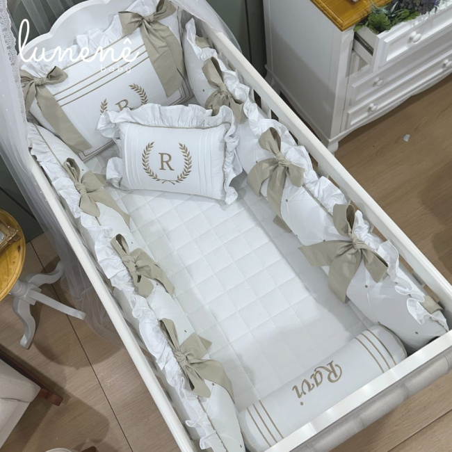 Enxoval de Berço Personalizado 08 Peças Imperial Caqui 200 Fios 4548