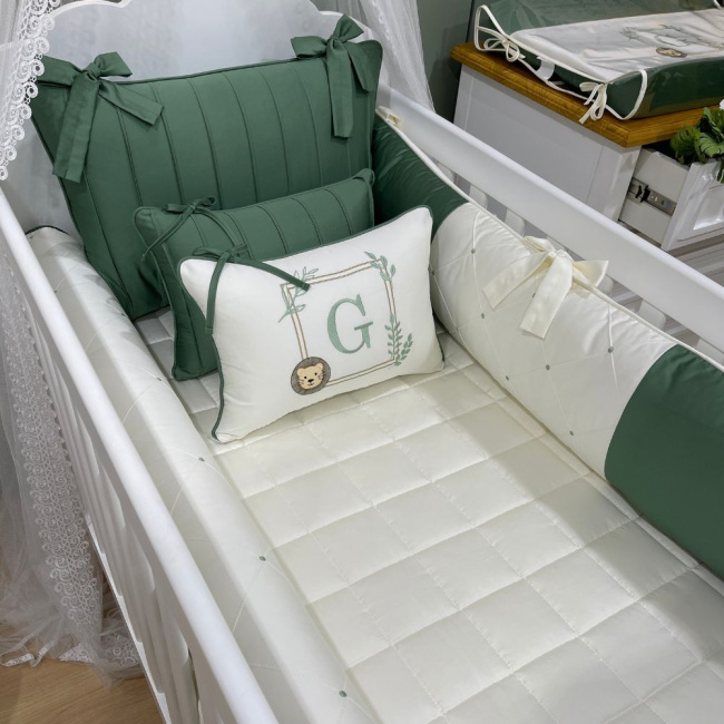 Enxoval de Berço Personalizado 08 Peças Leão Malva 400 Fios 4509