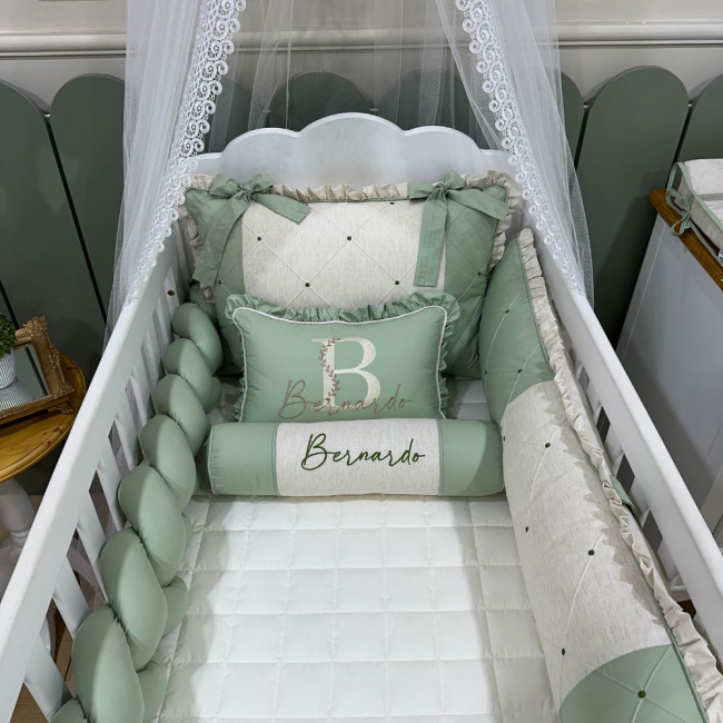 Enxoval de Berço Personalizado 08 Peças Linho Baby Bege Verde 200 Fios