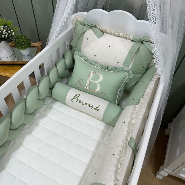 Enxoval de Berço Personalizado 08 Peças Linho Baby Bege Verde 200 Fios