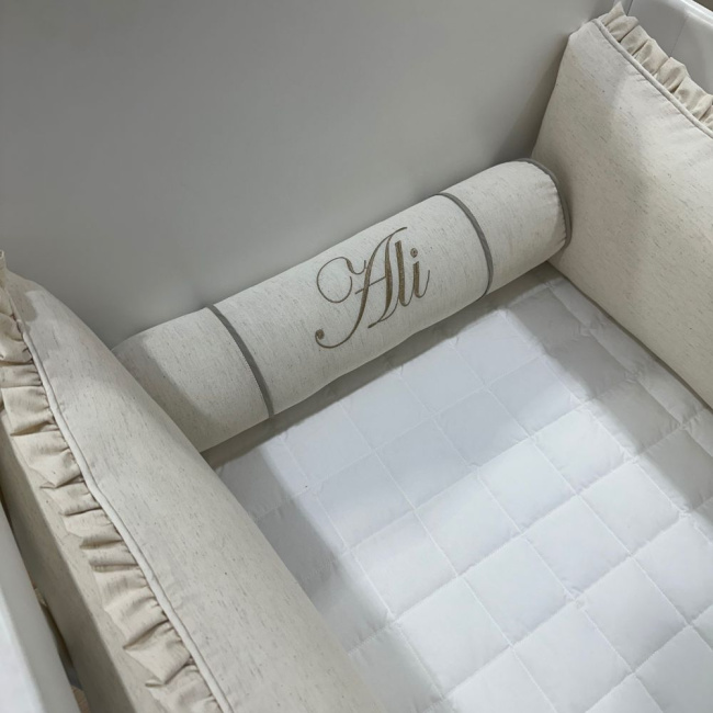 Enxoval de Berço Personalizado 08 Peças Linho Baby Fendi 200 Fios