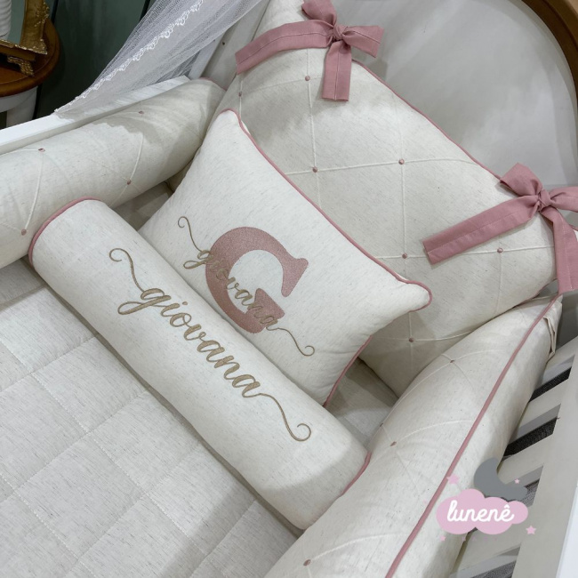 Enxoval de Berço Personalizado 08 Peças Linho Baby Rose Plush 200 Fios