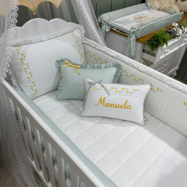 Enxoval de Berço Personalizado 08 Peças Margaridas 200 Fios 4512
