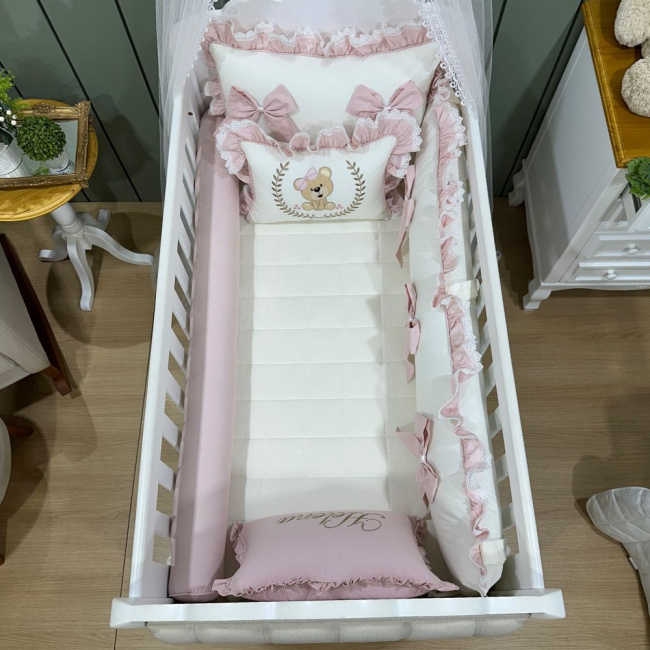 Enxoval de Berço Personalizado 08 Peças Meus Amores Ursa Fofura Rosê 200 Fios