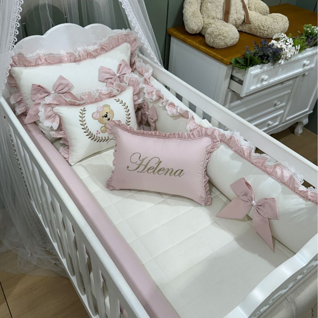 Enxoval de Berço Personalizado 08 Peças Meus Amores Ursa Fofura Rosê 200 Fios