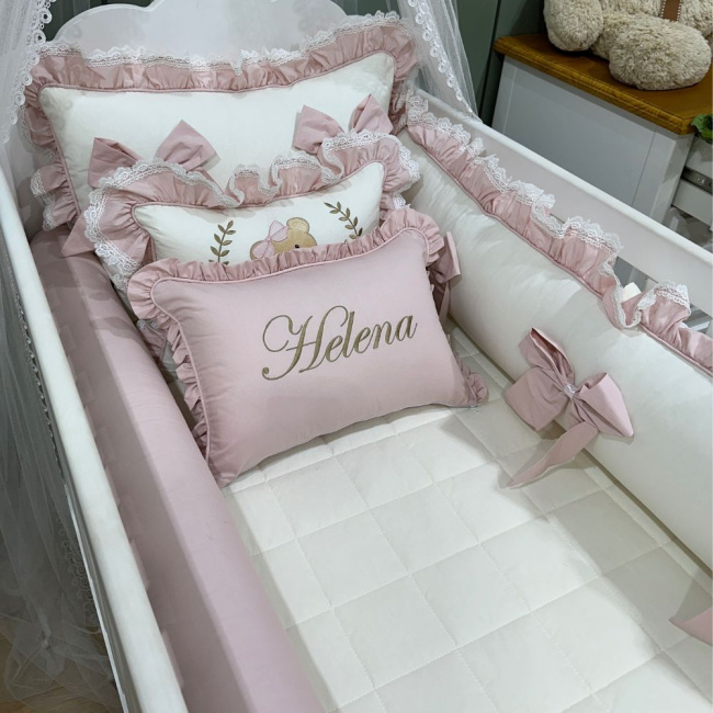 Enxoval de Berço Personalizado 08 Peças Meus Amores Ursa Fofura Rosê 200 Fios