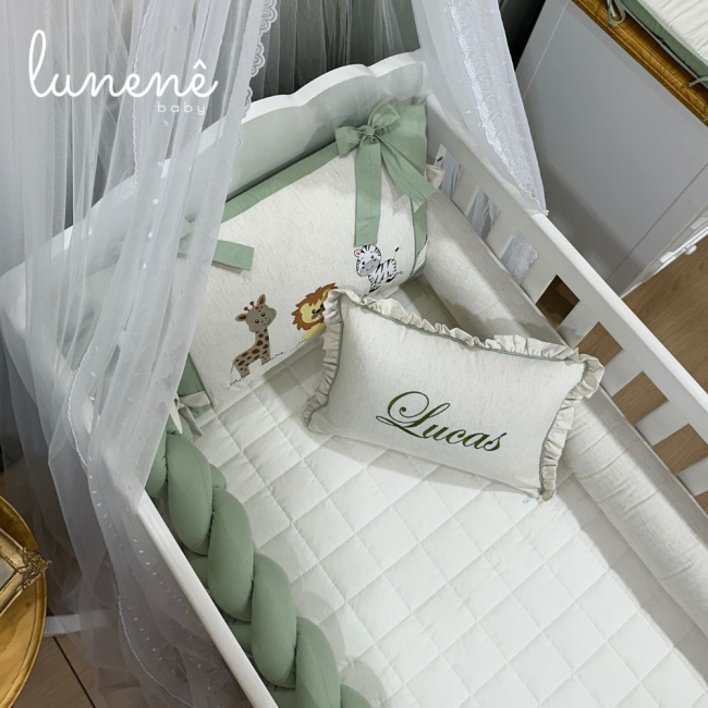 Enxoval de Berço Personalizado 08 Peças Meus Bichinhos Linho e Verde 200 Fios