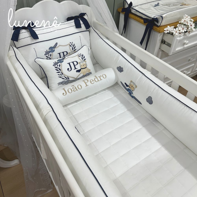 Enxoval de Berço Personalizado 08 Peças Personale Baby 400 Fios Ursinho Aviador 4577