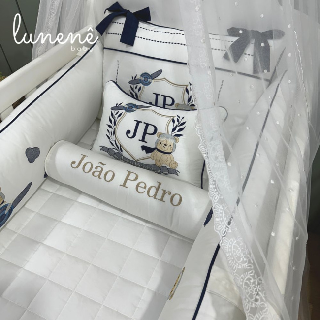 Enxoval de Berço Personalizado 08 Peças Personale Baby 400 Fios Ursinho Aviador 4577