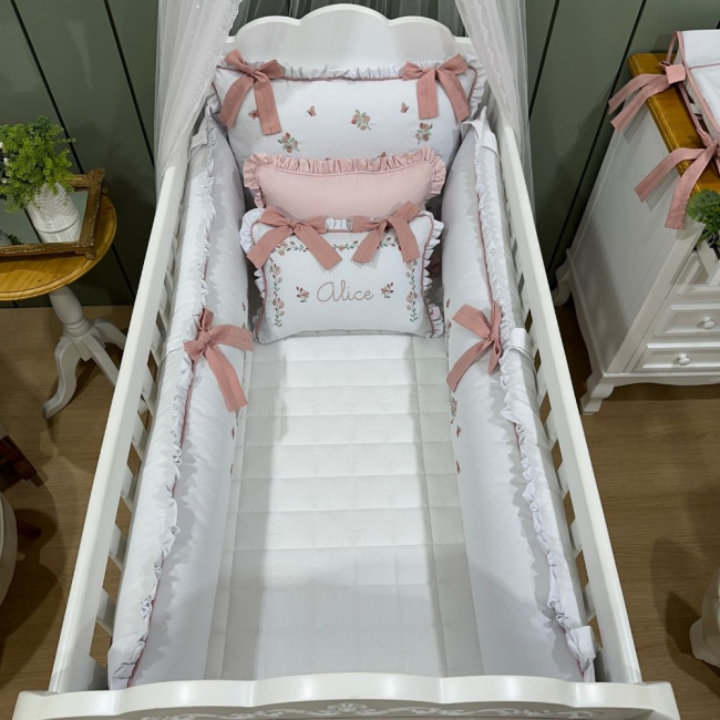 Enxoval de Berço Personalizado 08 Peças Piquezinho Floral 200 Fios 4533