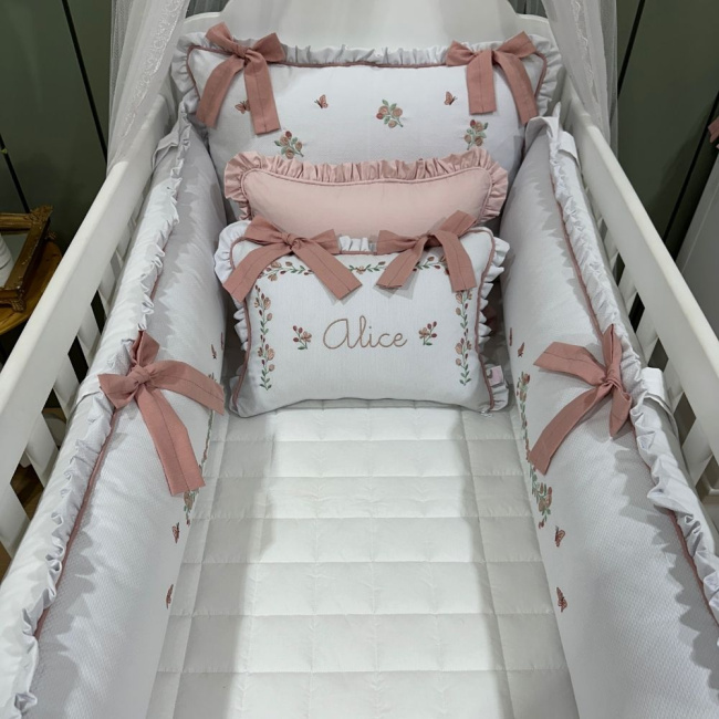 Enxoval de Berço Personalizado 08 Peças Piquezinho Floral 200 Fios 4533