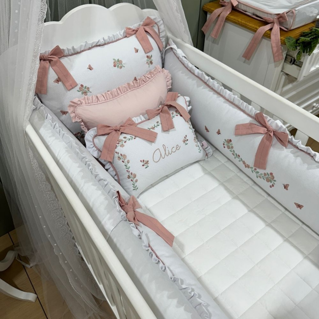 Enxoval de Berço Personalizado 08 Peças Piquezinho Floral 200 Fios 4533