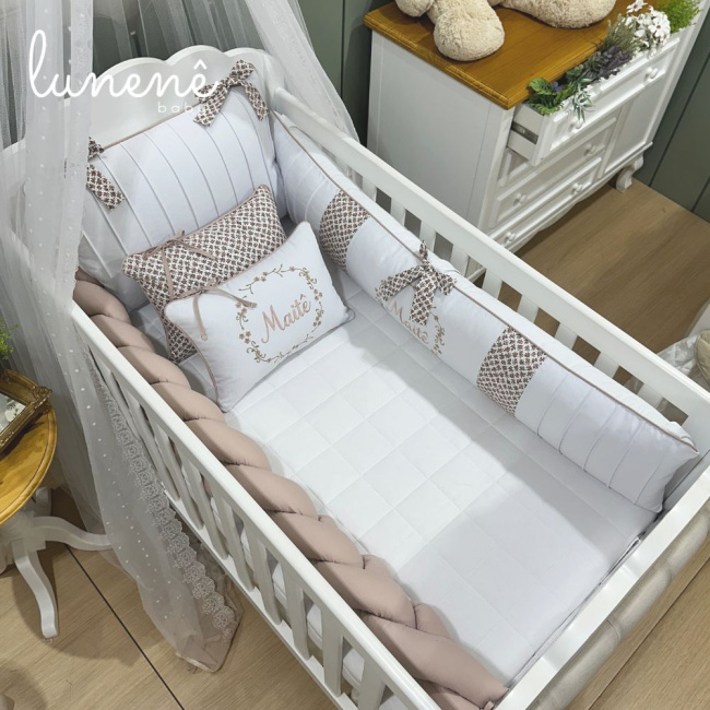 Enxoval de Berço Personalizado 08 Peças Ramo de Flores 140 Fios