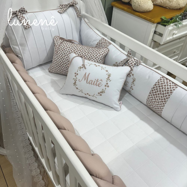 Enxoval de Berço Personalizado 08 Peças Ramo de Flores 140 Fios