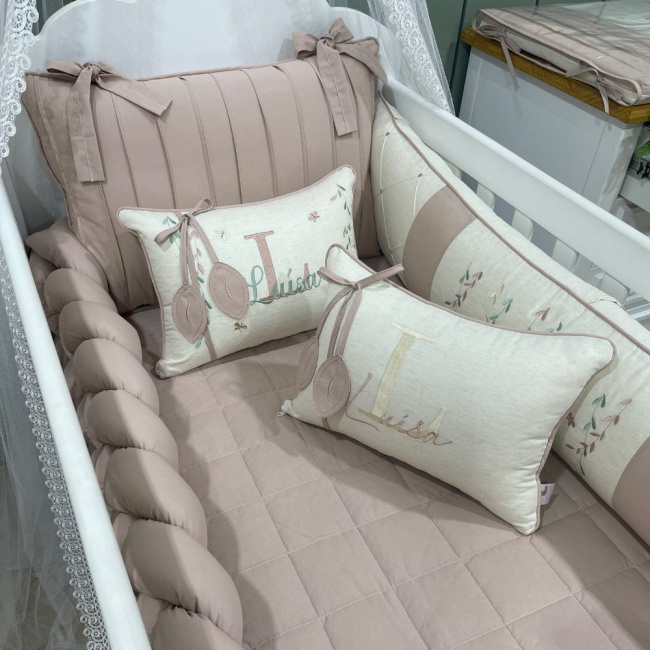 Enxoval de Berço Personalizado 08 Peças Ramo de Flores Terracota Personale 200 Fios 9049