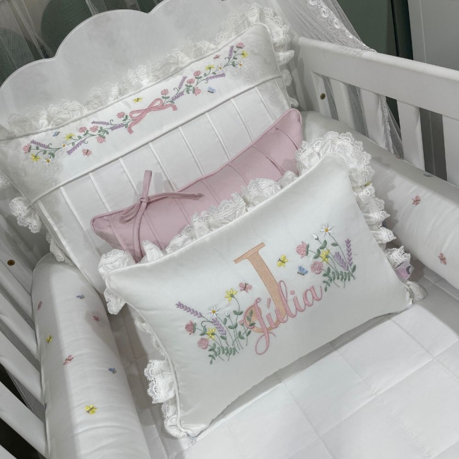 Enxoval de Berço Personalizado 08 Peças Rolos Flores Rose 400 Fios 4517