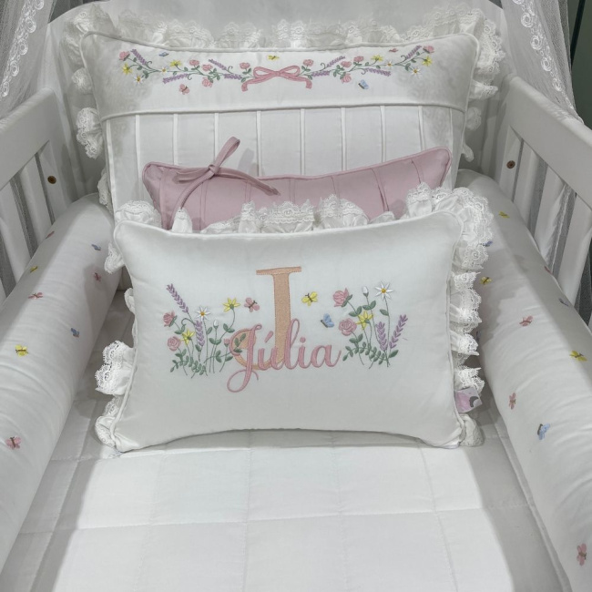 Enxoval de Berço Personalizado 08 Peças Rolos Flores Rose 400 Fios 4517
