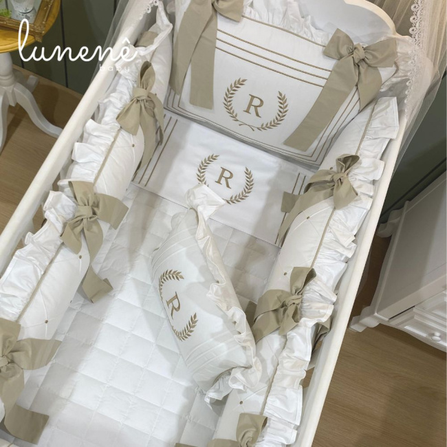 Enxoval de Berço Personalizado 08 Peças Romeu Baby 200 Fios 4548