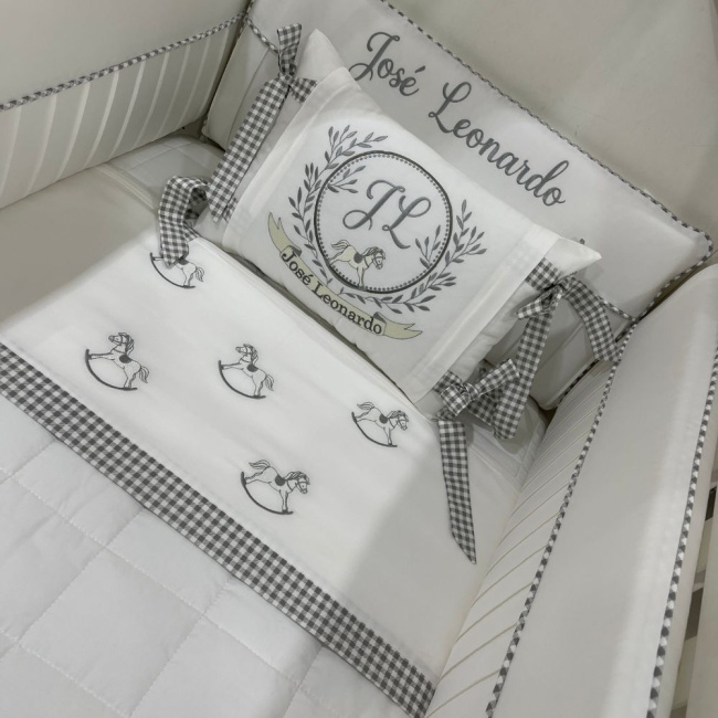 Enxoval de Berço Personalizado 09 Peças Leonardo Baby 200 Fios 4510