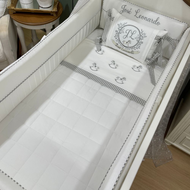 Enxoval de Berço Personalizado 09 Peças Leonardo Baby 200 Fios 4510
