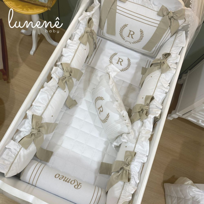 Enxoval de Berço Personalizado 09 Peças Romeu Baby 200 Fios 4548