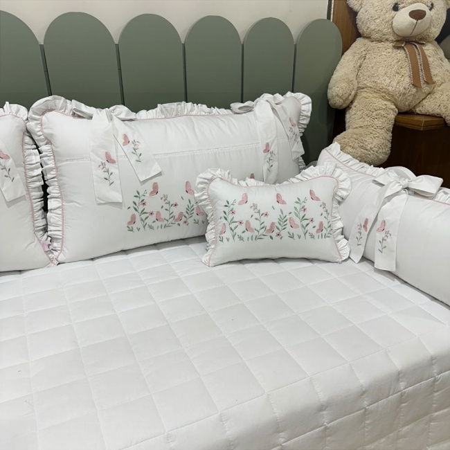 Enxoval de Cama Babá 07 peças Betina Rosê 200 Fios 4522