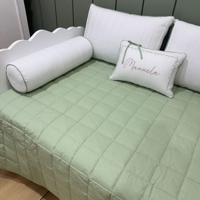 Enxoval de Cama Babá 08 Peças com nome Manuela 200 Fios 9049