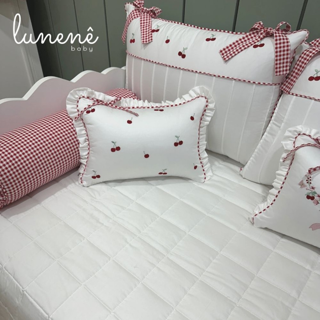 Enxoval de Cama Babá 09 Peças Cerejinha Vermelha 200 Fios 4372