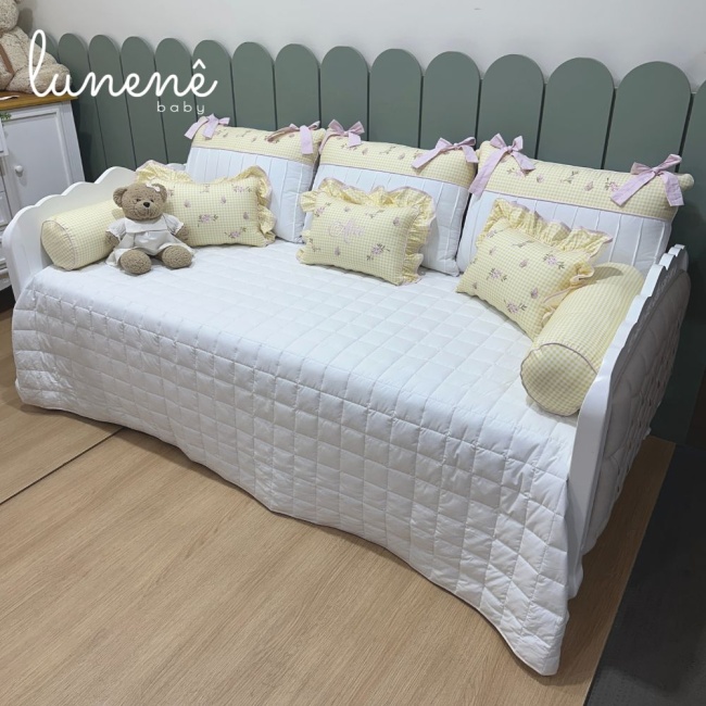 Enxoval de Cama Babá 09 peças com nome Alice 200 Fios 9050