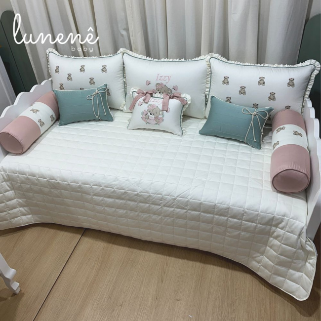 Enxoval de Cama Babá 09 Peças Personalizado Ursinha Izzy 400 Fios 4602