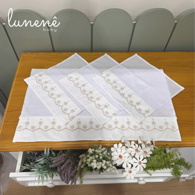 Fralda para Boca 04 Peças Basic Baby Flor Bege