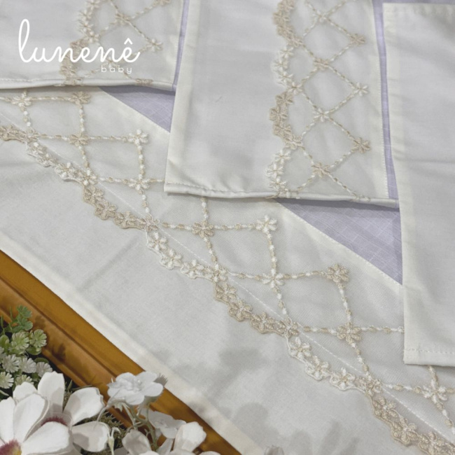 Fralda para Boca 04 Peças Basic Baby Renda Floral Bege