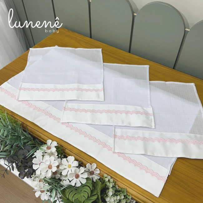 Fralda para Boca 04 Peças Lunenê Baby Castelli Rosa 400 Fios 4583