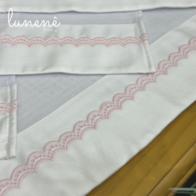 Fralda para Boca 04 Peças Lunenê Baby Castelli Rosa 400 Fios 4583