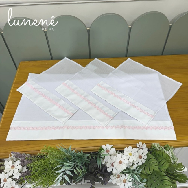 Fralda para Boca 04 Peças Lunenê Baby Castelli Rosa 400 Fios 4583