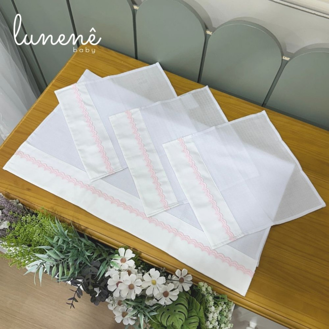 Fralda para Boca 04 Peças Lunenê Baby Castelli Rosa 400 Fios 4583