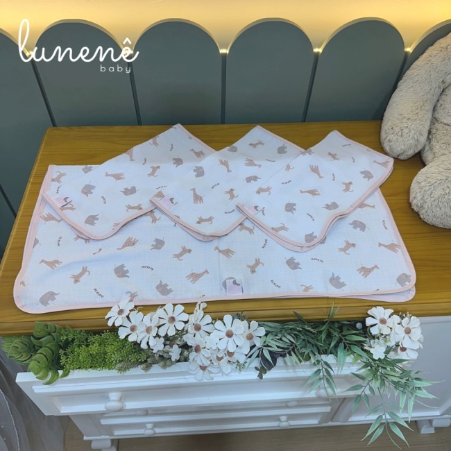 Fralda para Boca 04 Peças Rose Bichinhos 4617