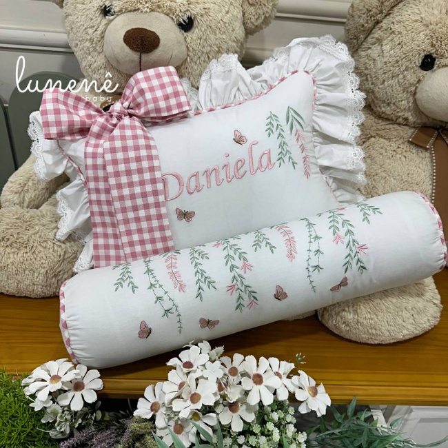 Kit Almofada 02 Peças Floral Xadrez Daniela com Nome do Bebê