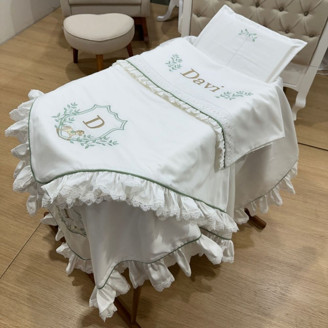Kit Maternidade 04 Peças Personalizado Cavalinho Brasão Baby 400 Fios 4529