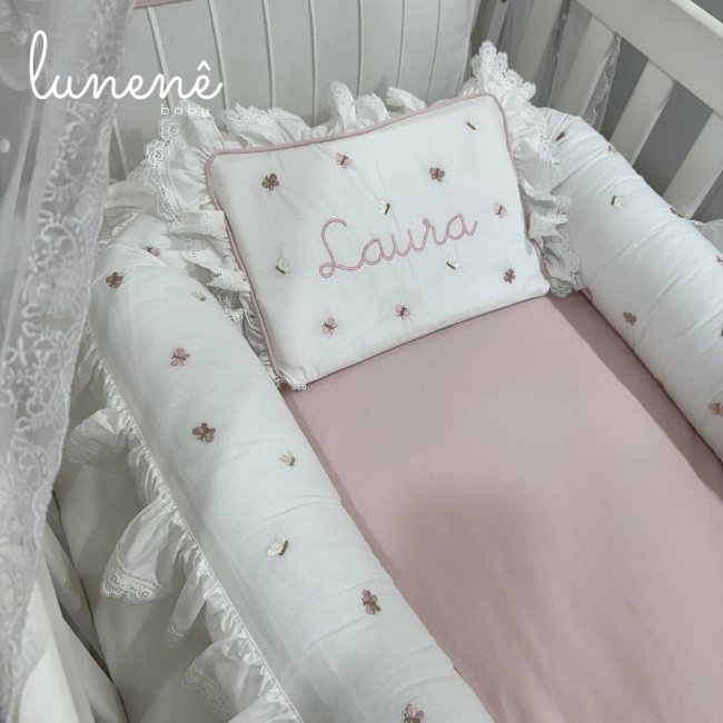 Ninho Redutor de Berço Personalizado 02 Peças Borboletas Rose Laura