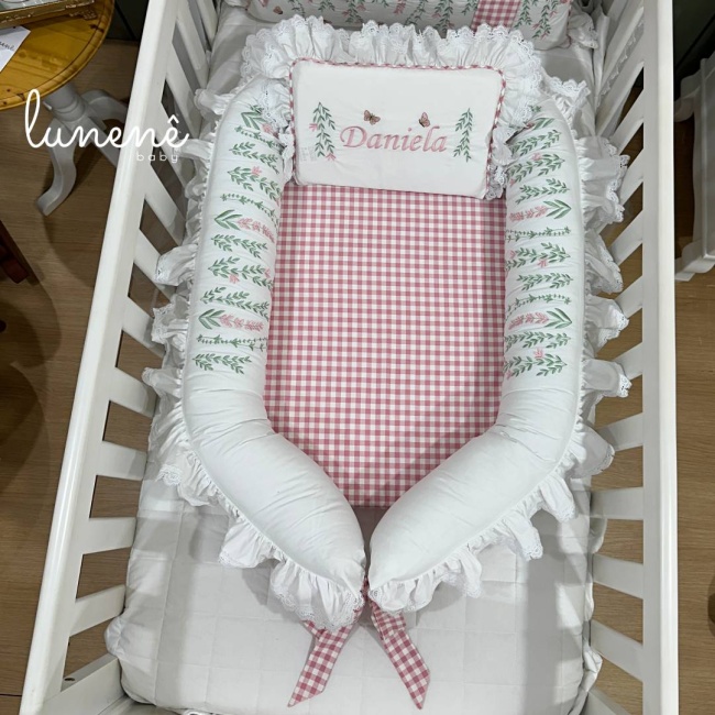 Ninho Redutor de Berço Personalizado 02 Peças Floral Xadrez Daniela