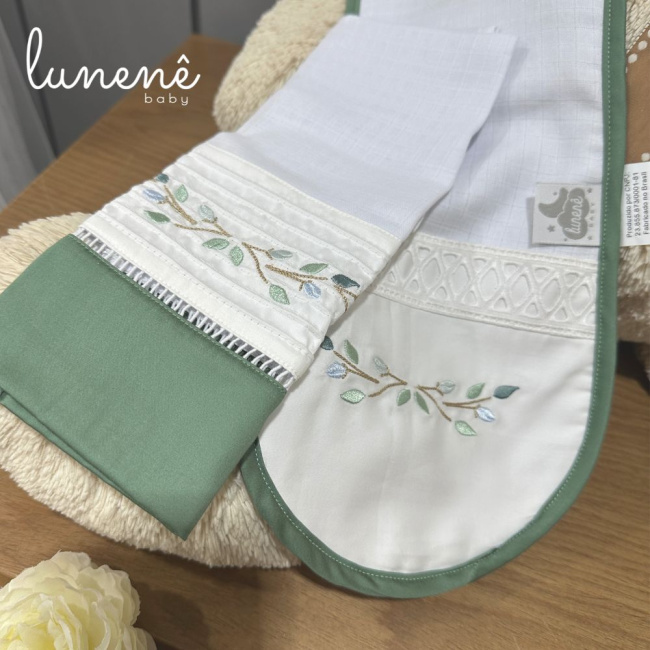 Regurgitador 02 Peças Lunenê Baby Floral Verde 400 Fios 9004