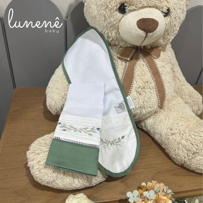 Regurgitador 02 Peças Lunenê Baby Floral Verde 400 Fios 9004