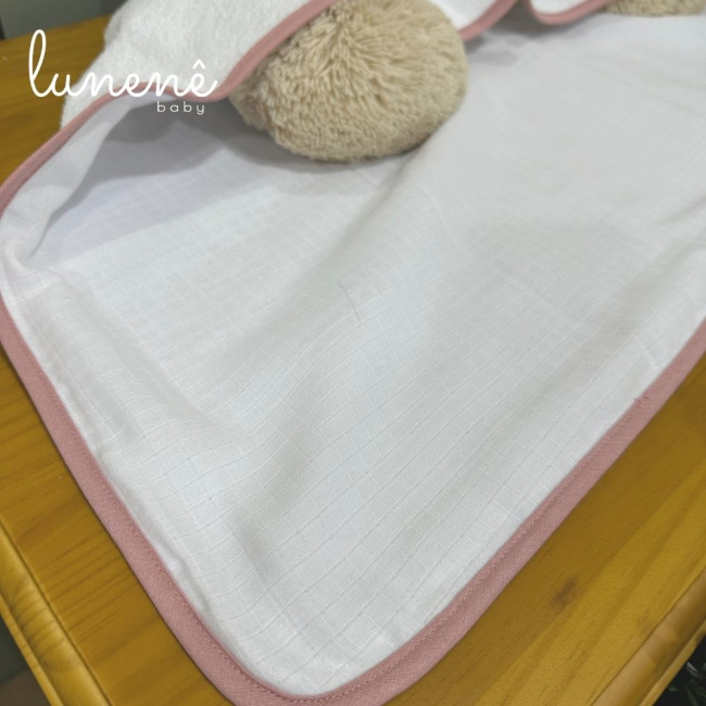 Toalha de Banho Forrada com Fralda Floral 4528