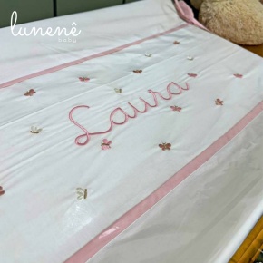 Trocador Anatômico Borboletas Rose Laura com Nome do Bebê